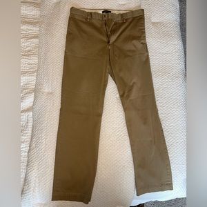 Banana Republic Men’s Chino Pants
